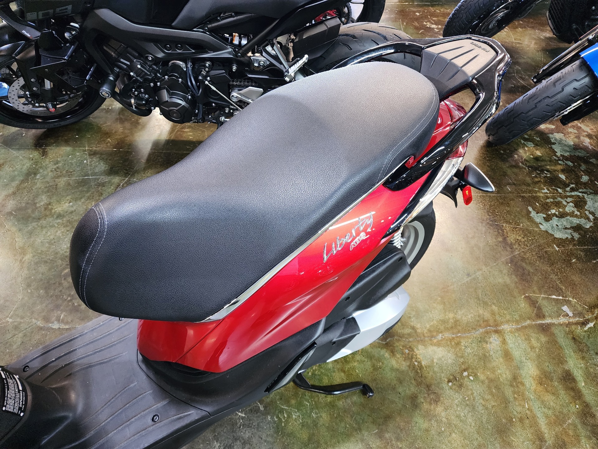 2023 Piaggio Liberty 150 in Louisville, Tennessee - Photo 6