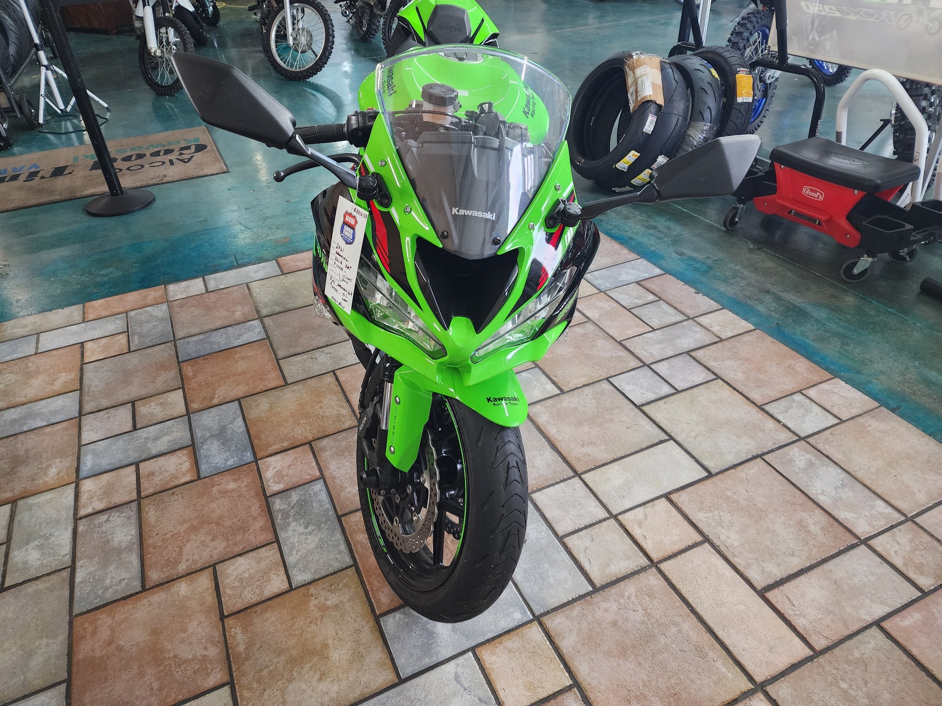 2021 Kawasaki Ninja ZX-6R ABS KRT Edition in Louisville, Tennessee - Photo 3