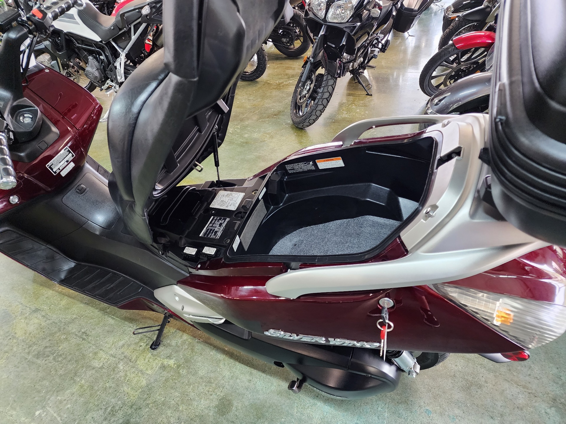 2002 Honda SILVERWING in Louisville, Tennessee - Photo 8