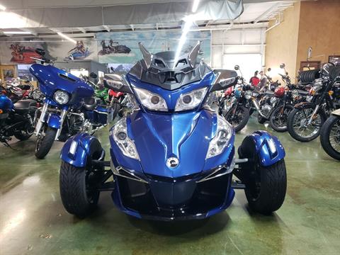 2017 Can-Am Spyder RT Limited in Louisville, Tennessee - Photo 3