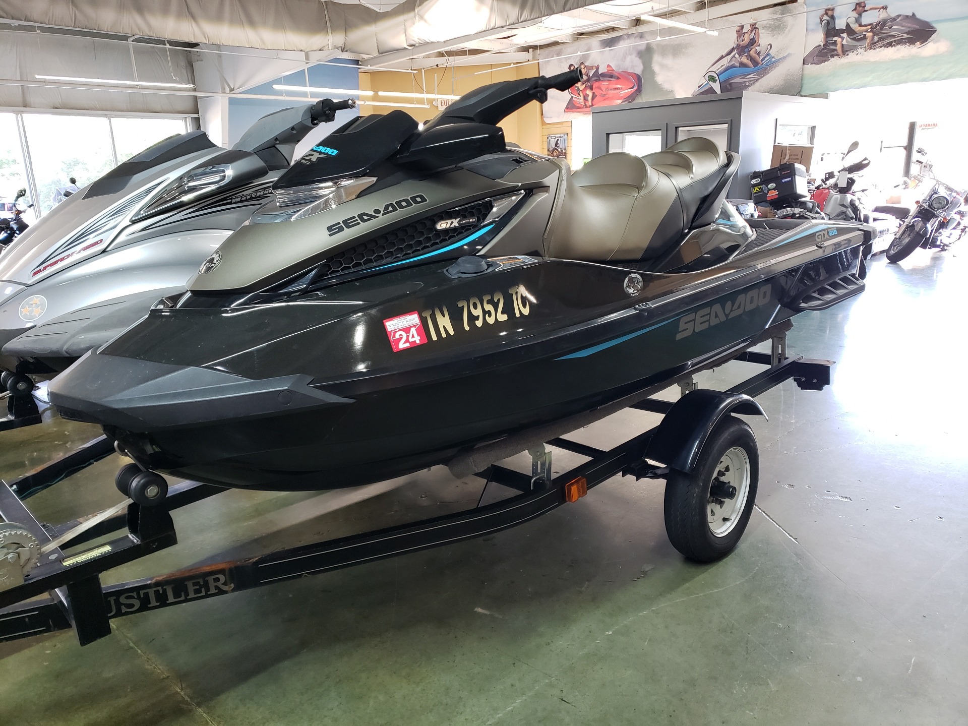 2016 Sea-Doo GTX Limited 215 in Louisville, Tennessee - Photo 2