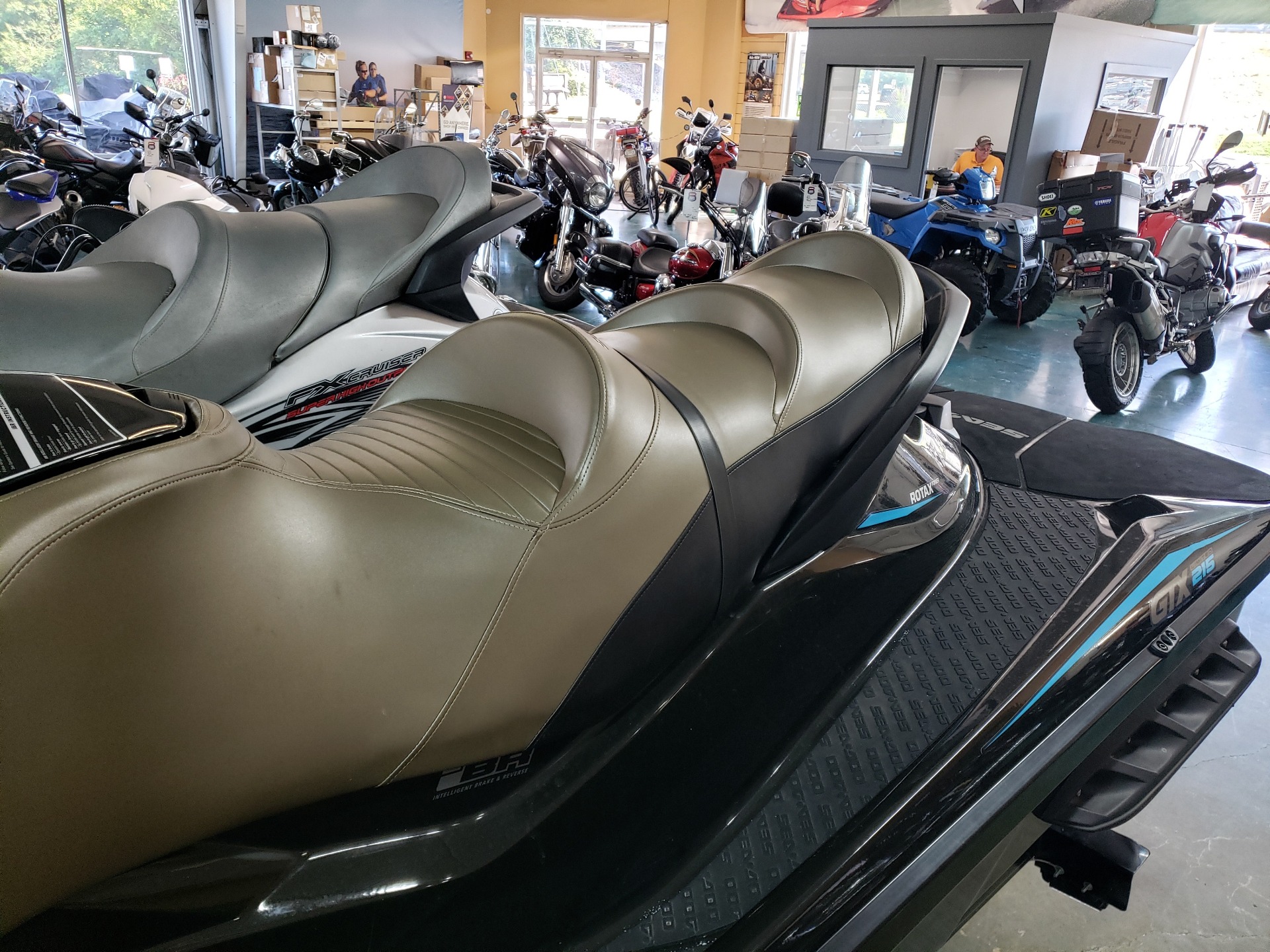 2016 Sea-Doo GTX Limited 215 in Louisville, Tennessee - Photo 6