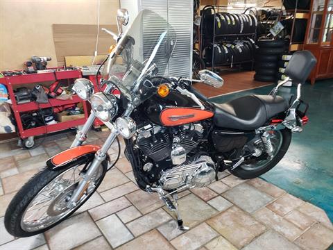2009 Harley-Davidson Sportster® 1200 Custom in Louisville, Tennessee - Photo 2