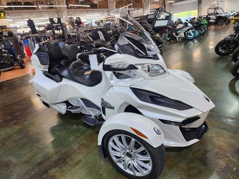 2014 Can-Am Spyder® RT SE6 in Louisville, Tennessee - Photo 1