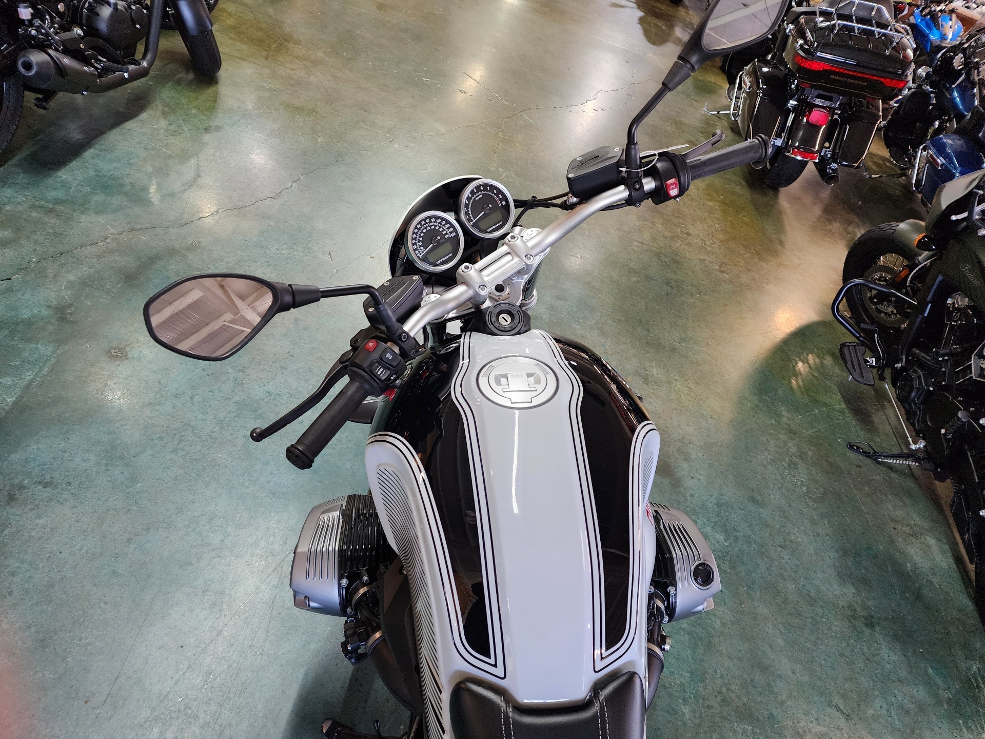 2020 BMW R nineT Pure in Louisville, Tennessee - Photo 5