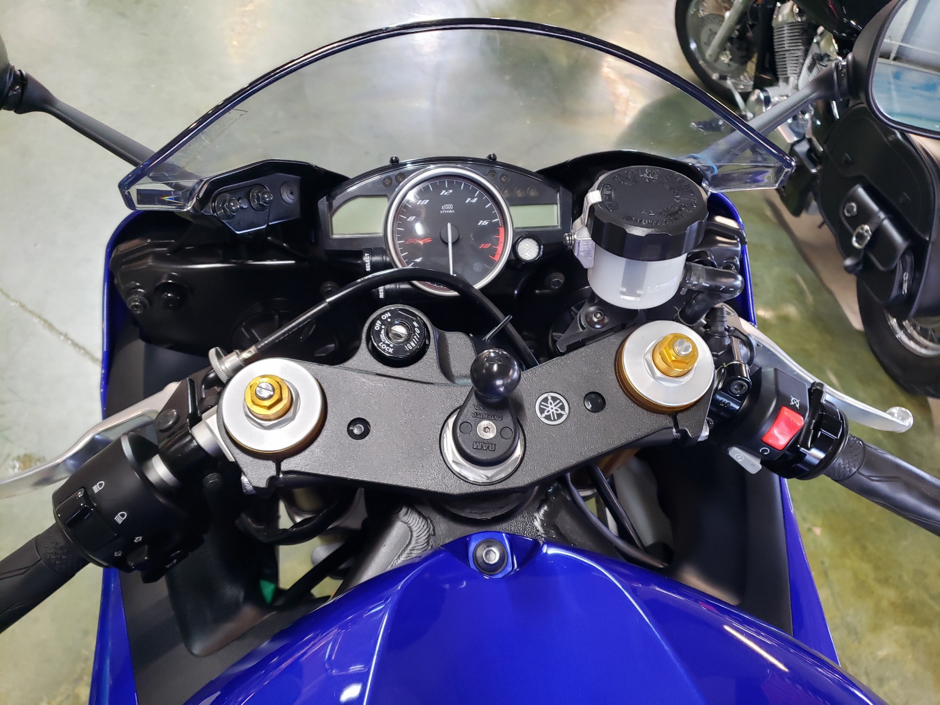2016 Yamaha YZF-R6 in Louisville, Tennessee - Photo 7