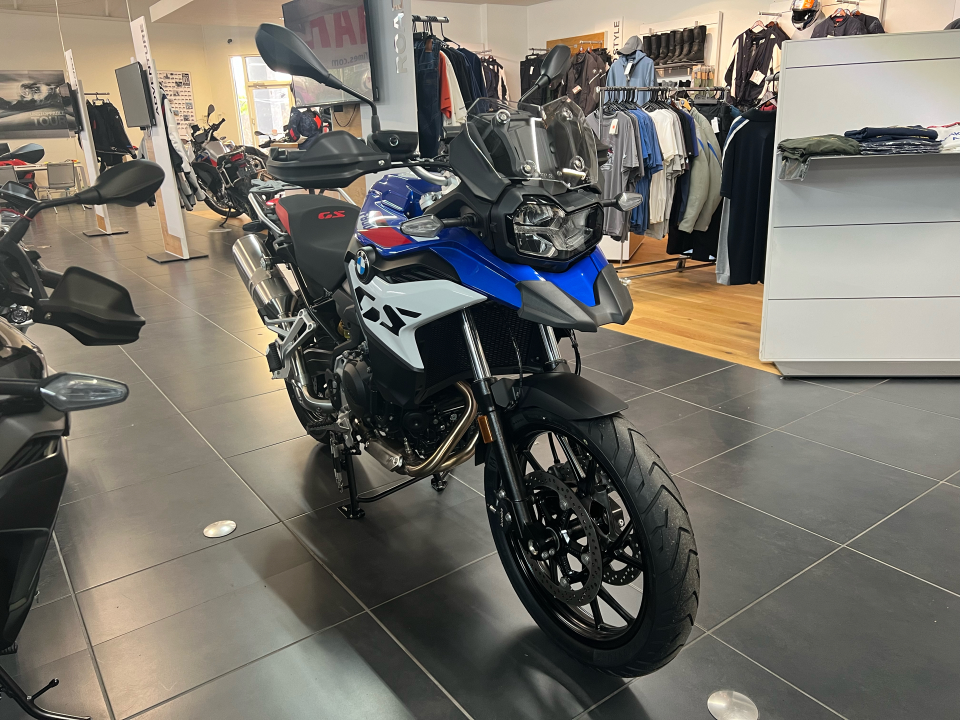 2024 BMW F 800 GS in Louisville, Tennessee - Photo 2