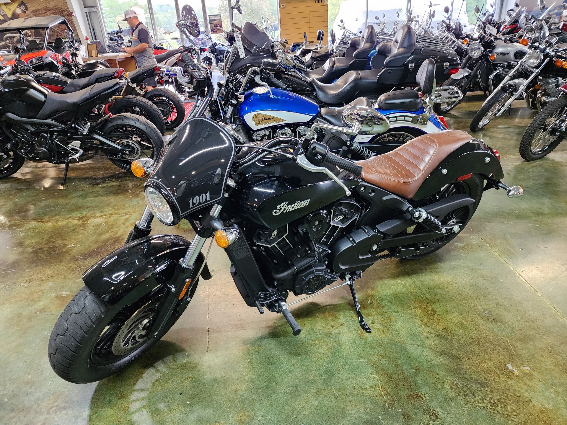 2016 Indian Motorcycle Scout® Sixty in Louisville, Tennessee - Photo 2