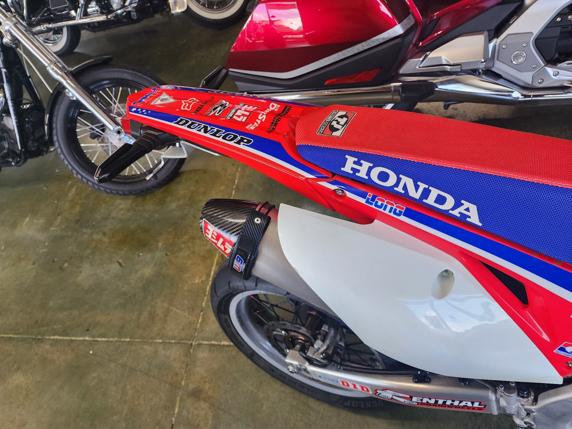 2019 Honda CRF450L in Louisville, Tennessee - Photo 6