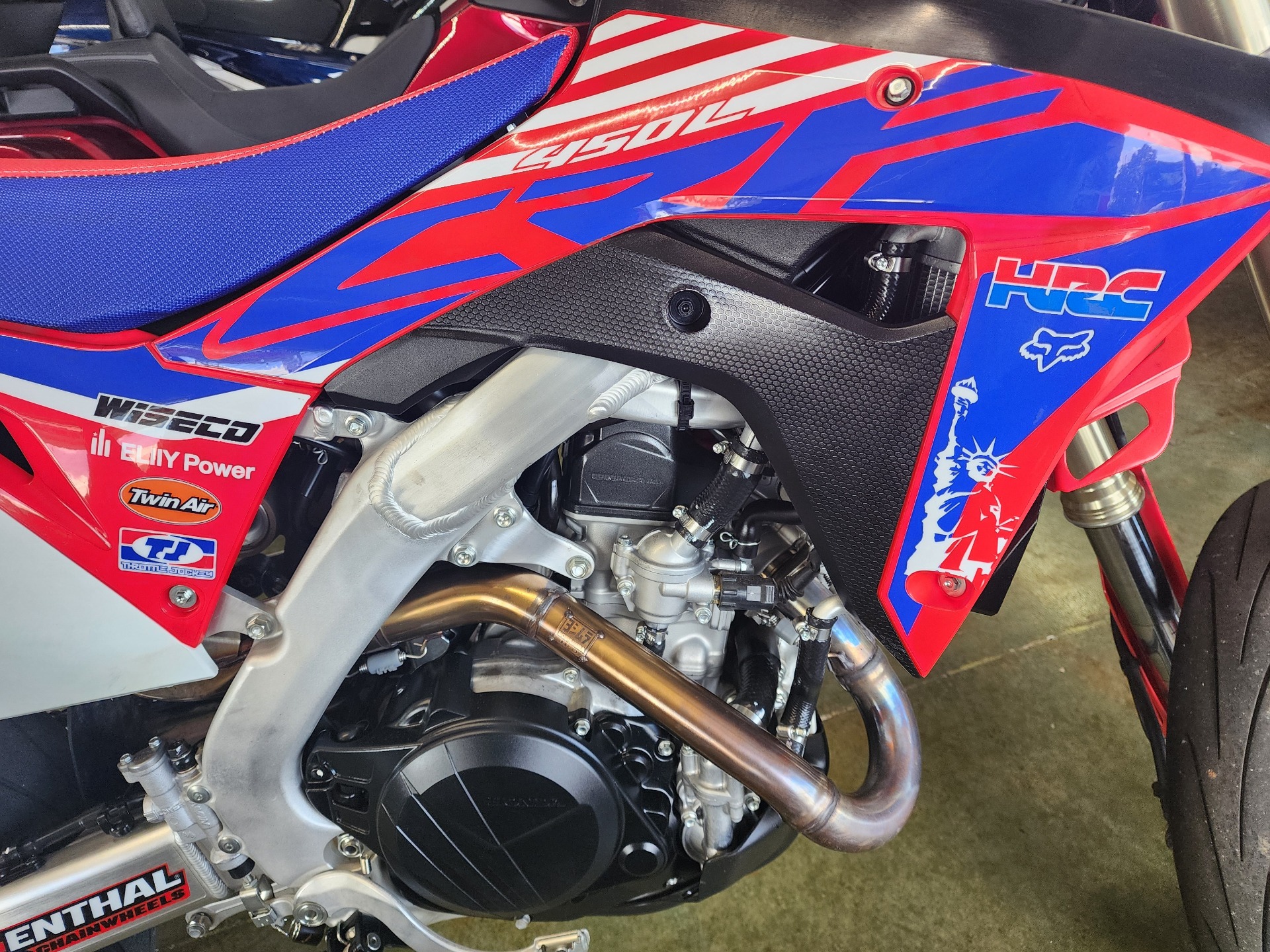 2019 Honda CRF450L in Louisville, Tennessee - Photo 8