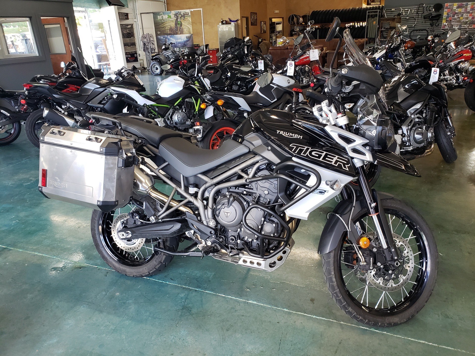 triumph tiger xcx 2018