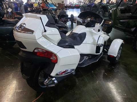 2012 Can-Am Spyder® RT Limited in Louisville, Tennessee - Photo 8