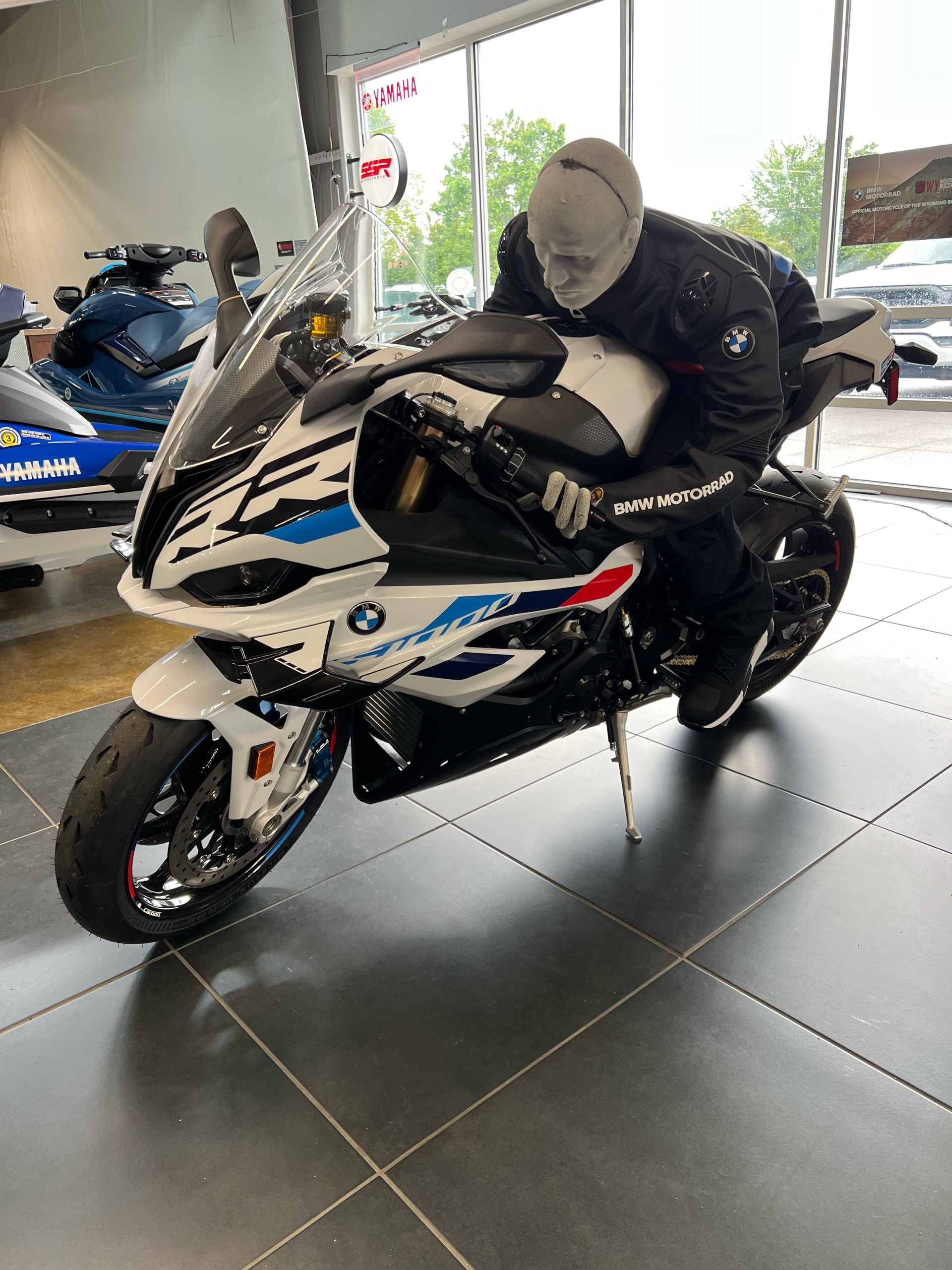 2024 BMW S 1000 RR in Louisville, Tennessee - Photo 2