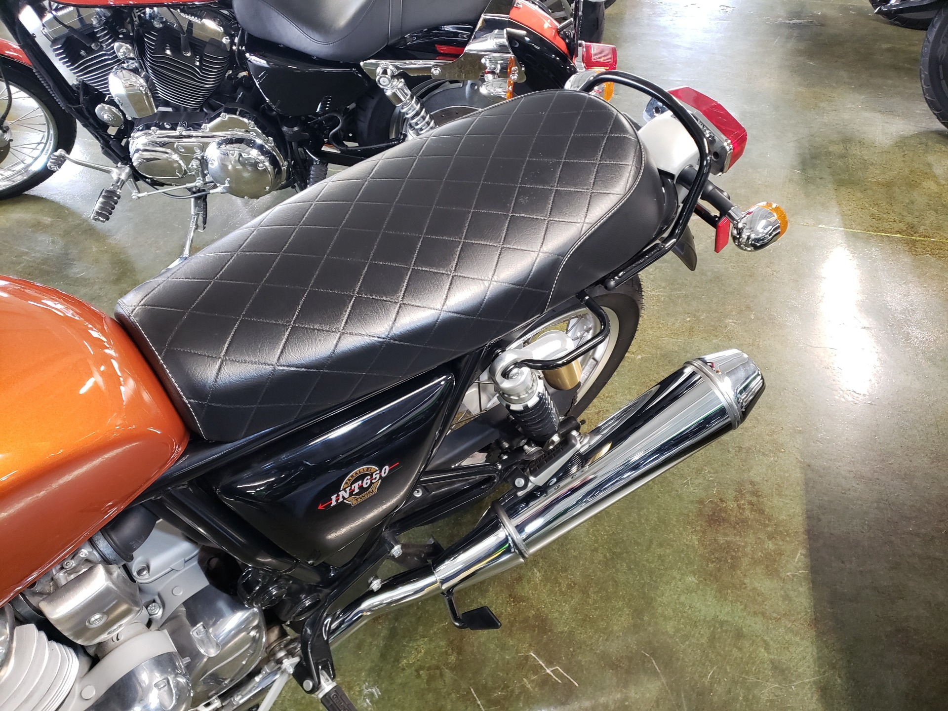 2019 Royal Enfield INT650 in Louisville, Tennessee - Photo 6