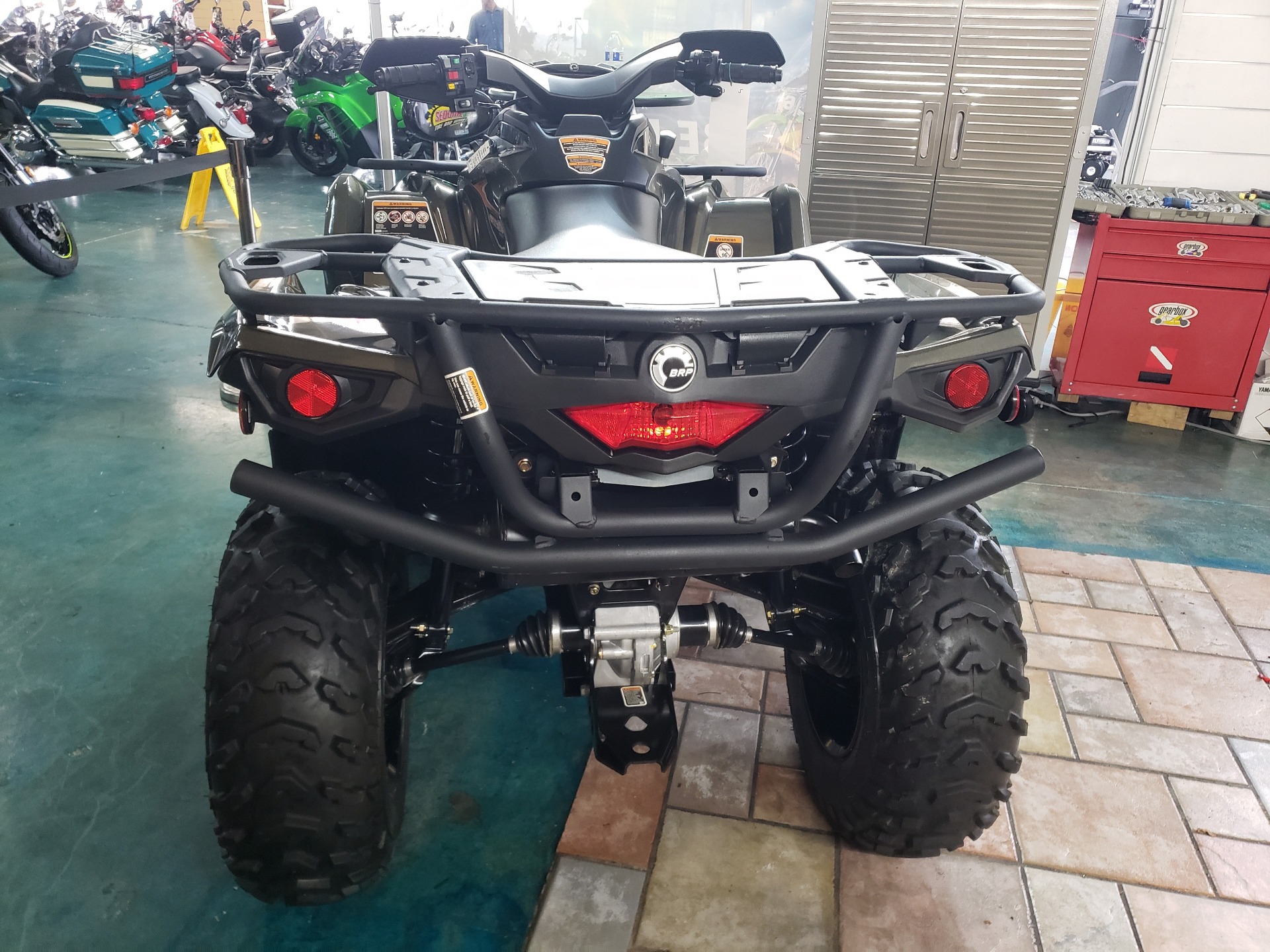 2022 Can-Am Outlander XT 570 in Louisville, Tennessee - Photo 4