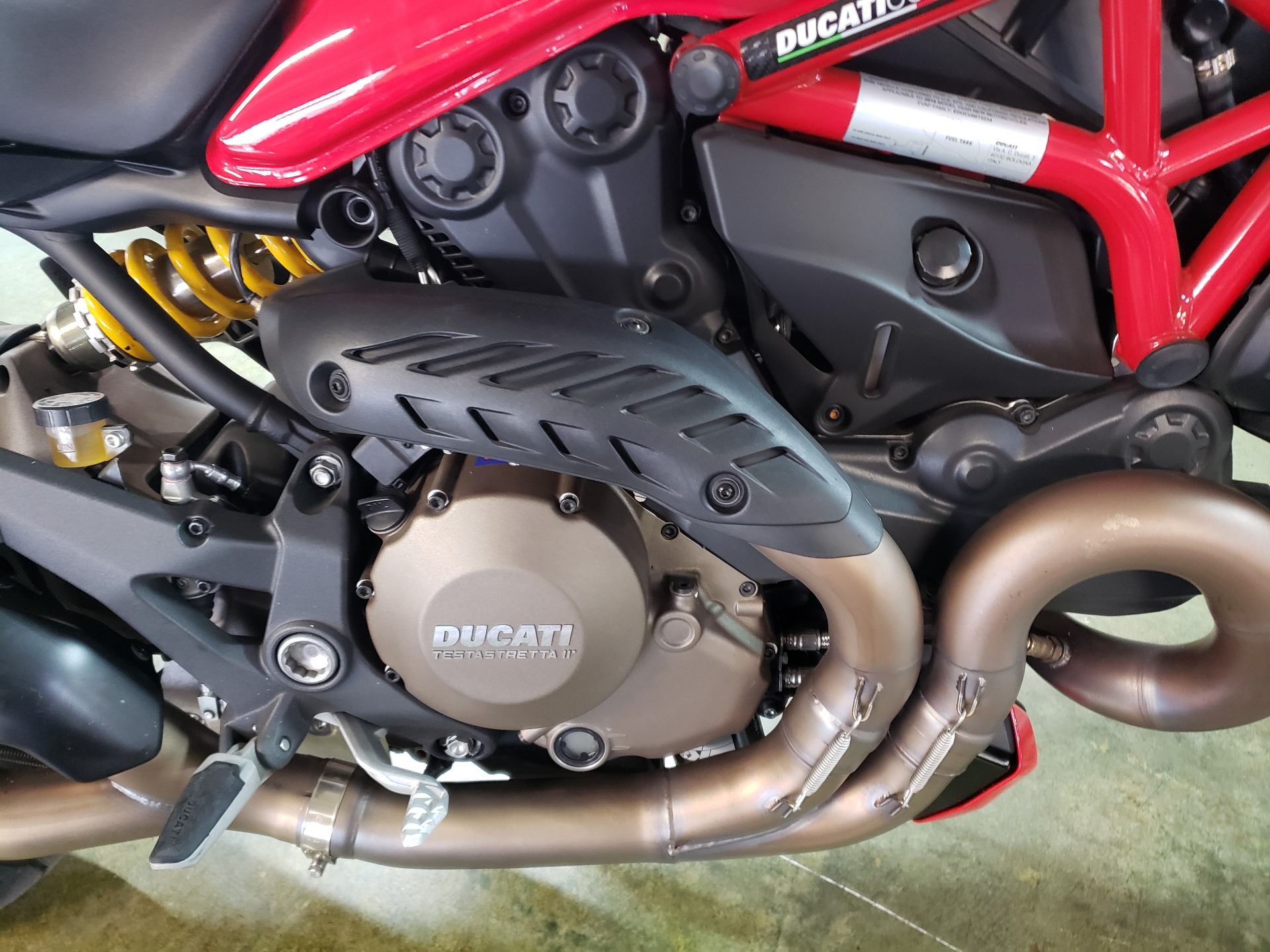 2014 Ducati Monster 1200 in Louisville, Tennessee - Photo 10