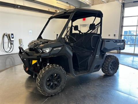 2024 Can-Am Defender XT HD9 in Stillwater, Oklahoma - Photo 2