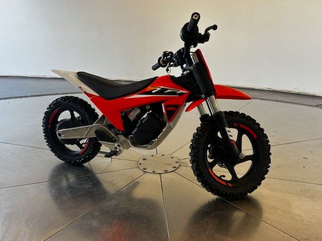 2024 KTM SX-E 2 in Stillwater, Oklahoma - Photo 4