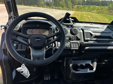 2024 Can-Am Defender Limited in Stillwater, Oklahoma - Photo 5