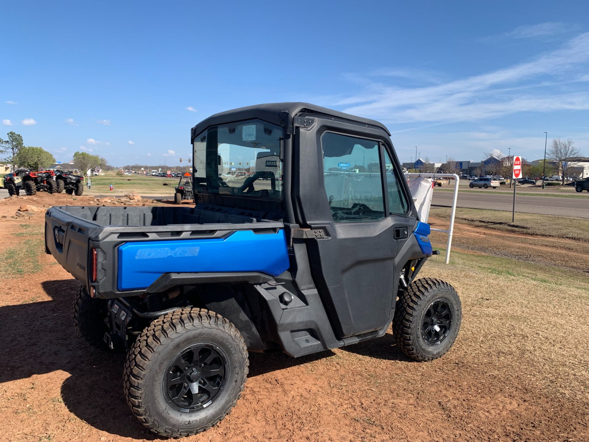 2021 Can-Am Defender Limited HD10 in Stillwater, Oklahoma - Photo 3