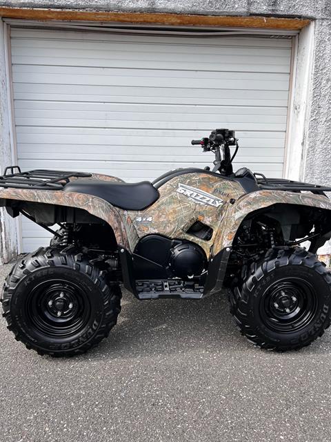 2009 Yamaha Grizzly 550 FI Auto. 4x4 in Hicksville, New York - Photo 1