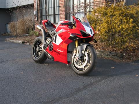 2023 Ducati Panigale V4 R in New Haven, Connecticut - Photo 3