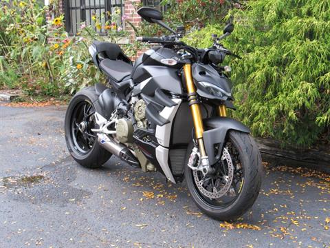 2022 Ducati Streetfighter V4 S in New Haven, Connecticut - Photo 1