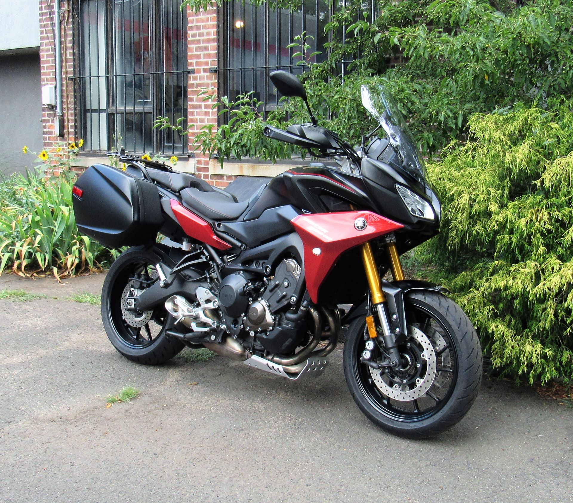 2020 Yamaha Tracer 900 GT in New Haven, Connecticut - Photo 3
