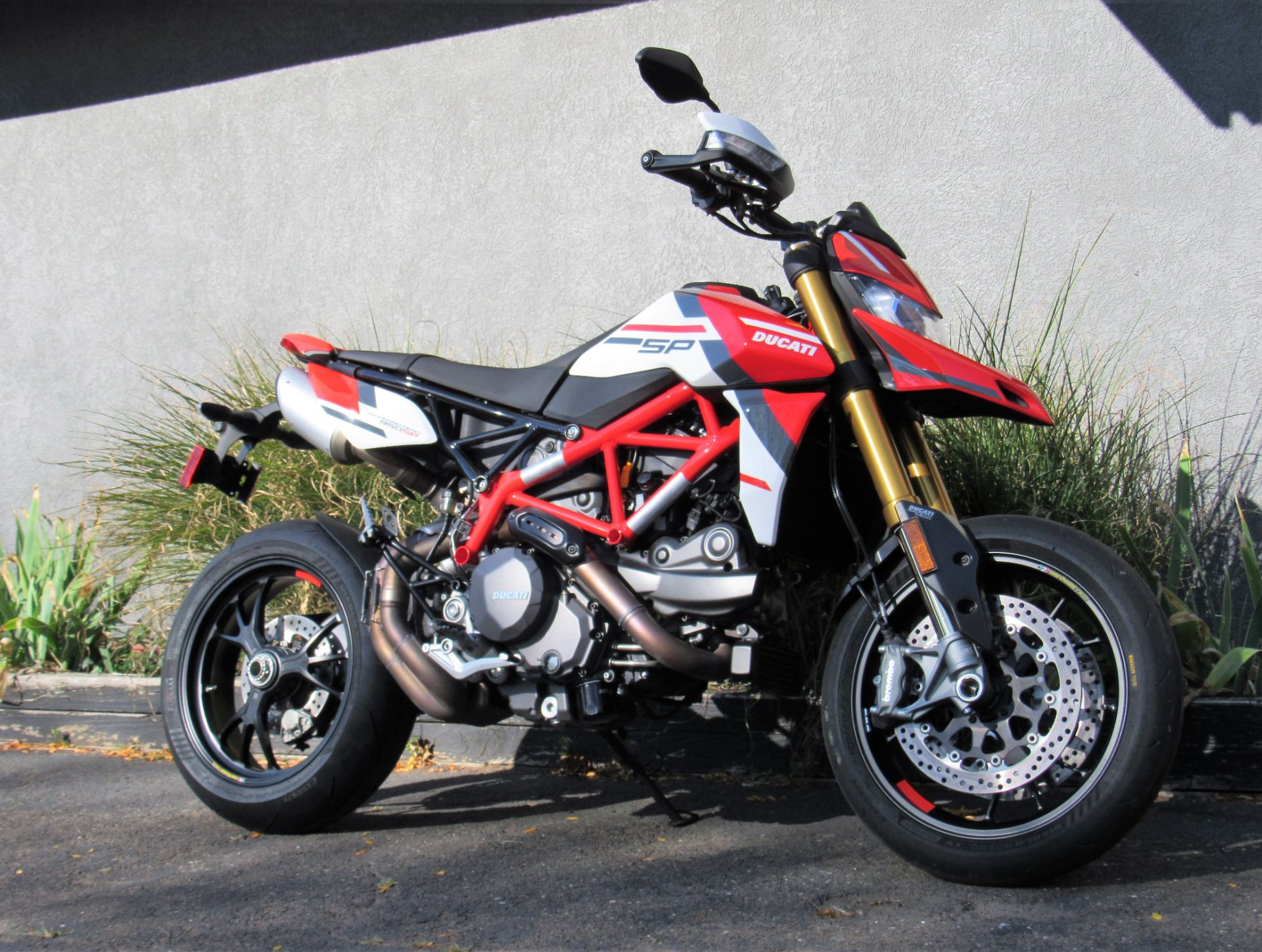 2022 Ducati Hypermotard 950 SP in New Haven, Connecticut - Photo 3