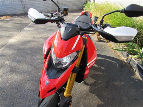 2022 Ducati Hypermotard 950 SP in New Haven, Connecticut - Photo 11