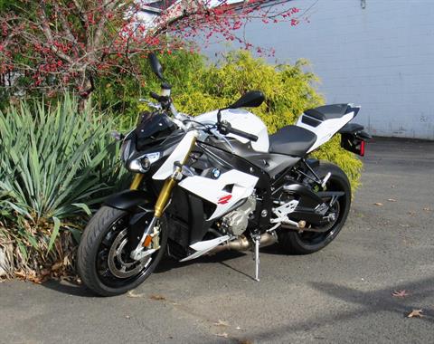 2014 BMW S 1000 R in New Haven, Connecticut - Photo 3