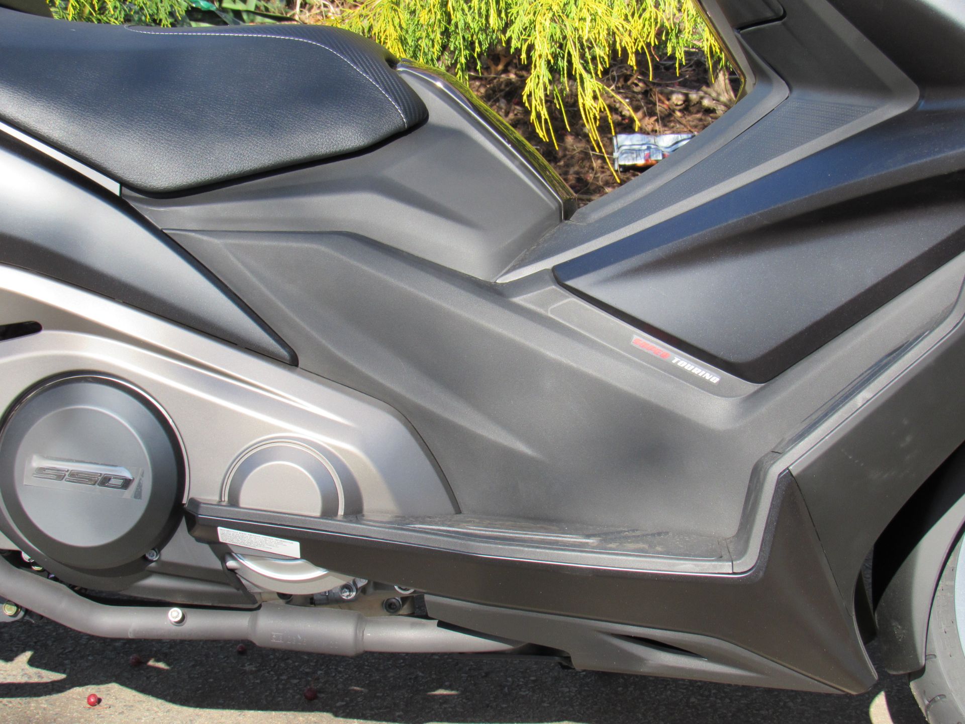 2022 Kymco AK 550 in New Haven, Connecticut - Photo 16
