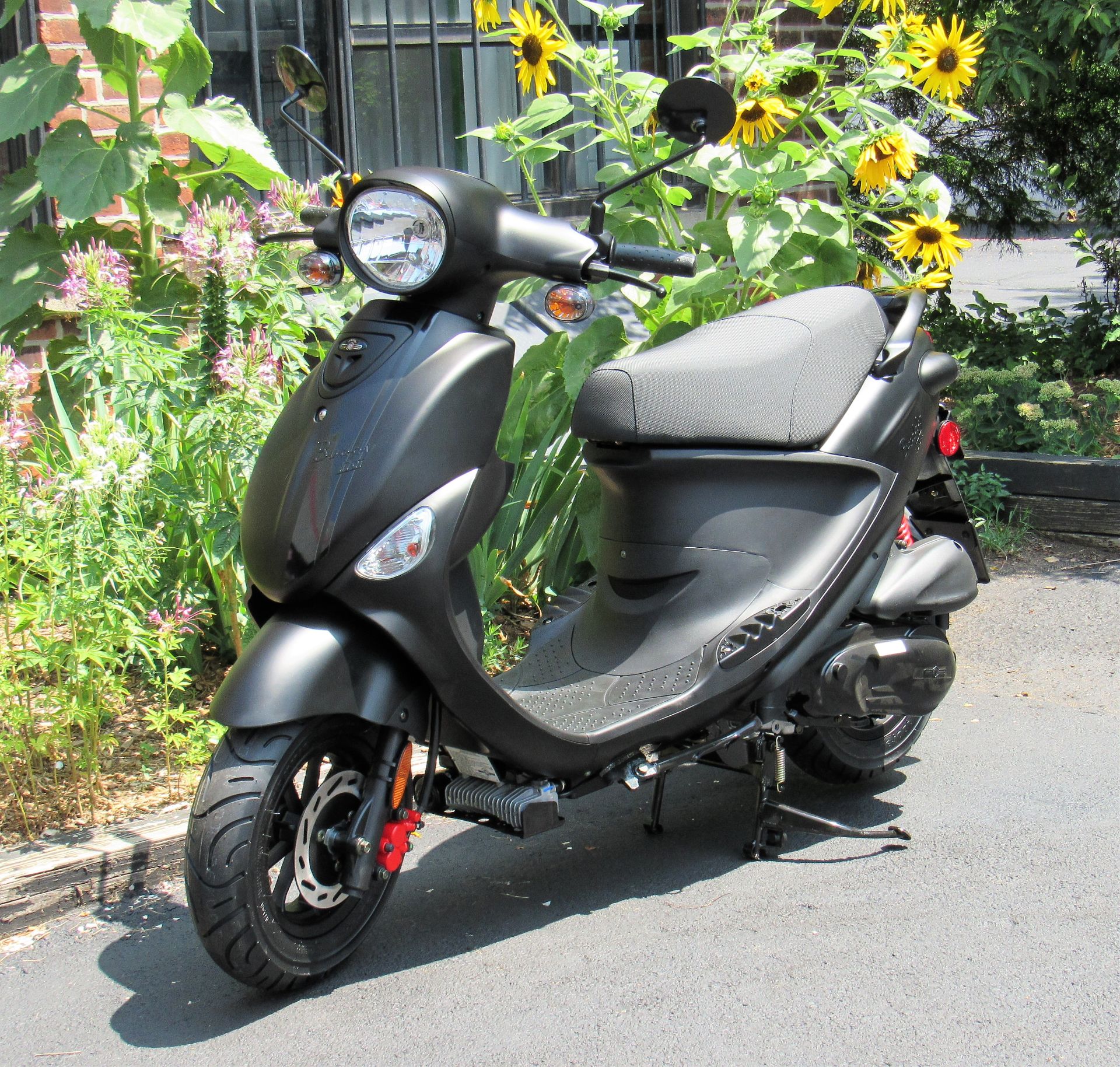 2023 Genuine Scooters Buddy 170i in New Haven, Connecticut - Photo 1