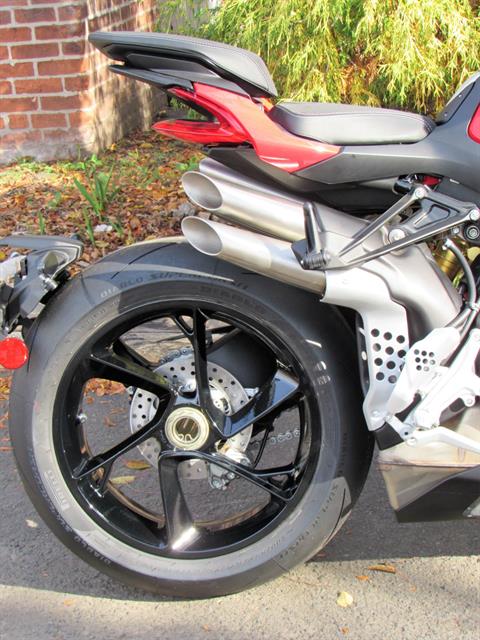 2022 MV Agusta Brutale 1000 RS in New Haven, Connecticut - Photo 18
