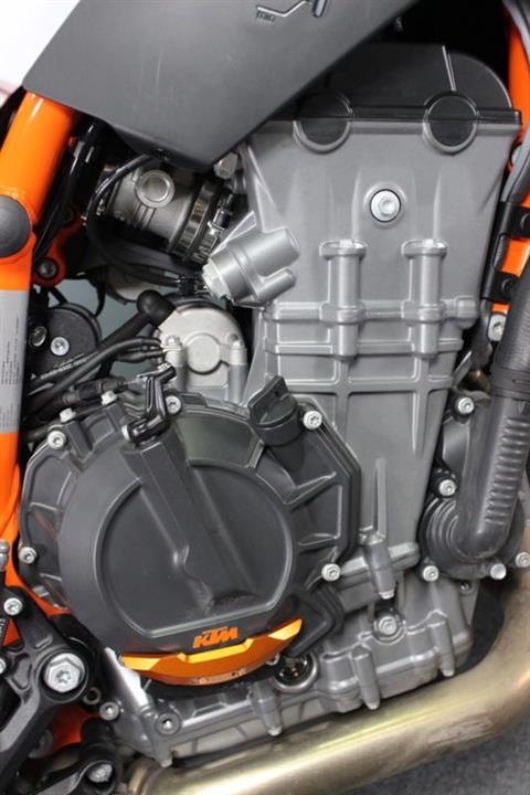 2020 KTM 890 Duke R in Portland, Oregon - Photo 14