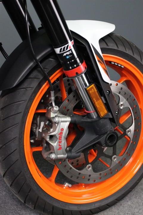 2020 KTM 890 Duke R in Portland, Oregon - Photo 8