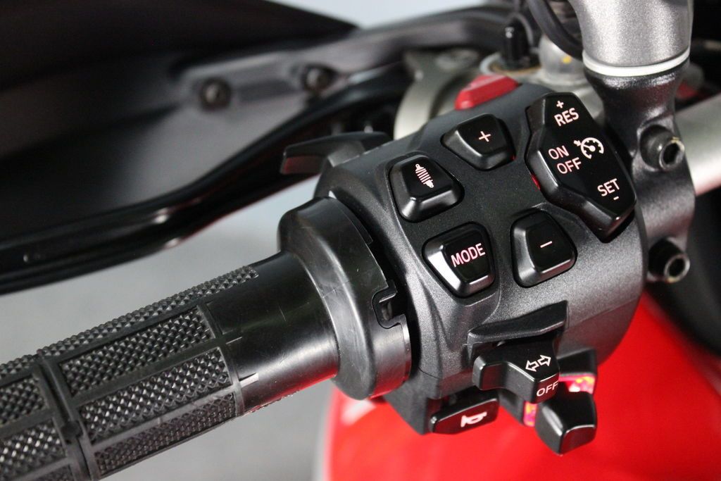 2022 Ducati Multistrada V4 S Travel & Radar Spoked Wheel in Portland, Oregon - Photo 10