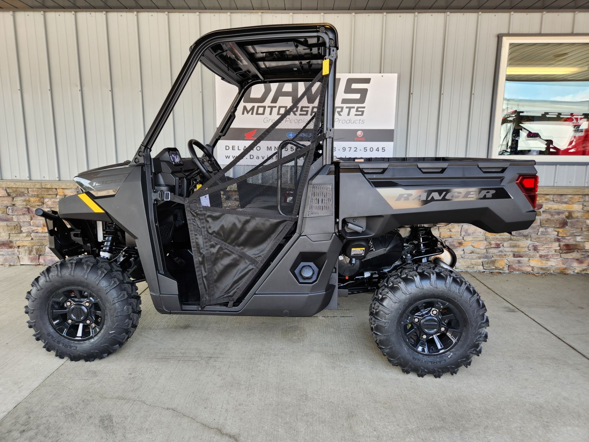 2025 Polaris Ranger 1000 Premium in Delano, Minnesota - Photo 2