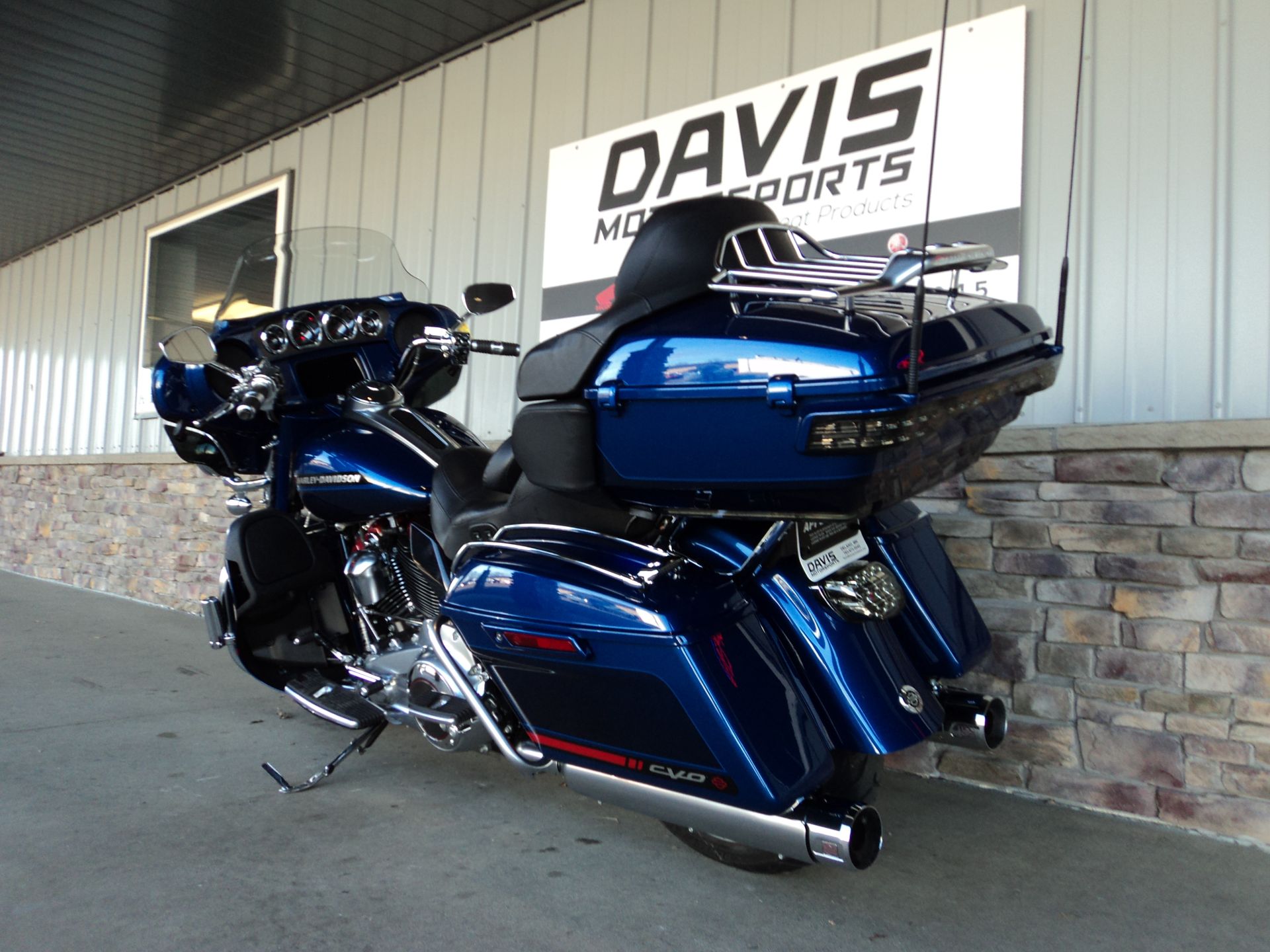 2020 Harley-Davidson CVO™ Limited in Delano, Minnesota - Photo 6