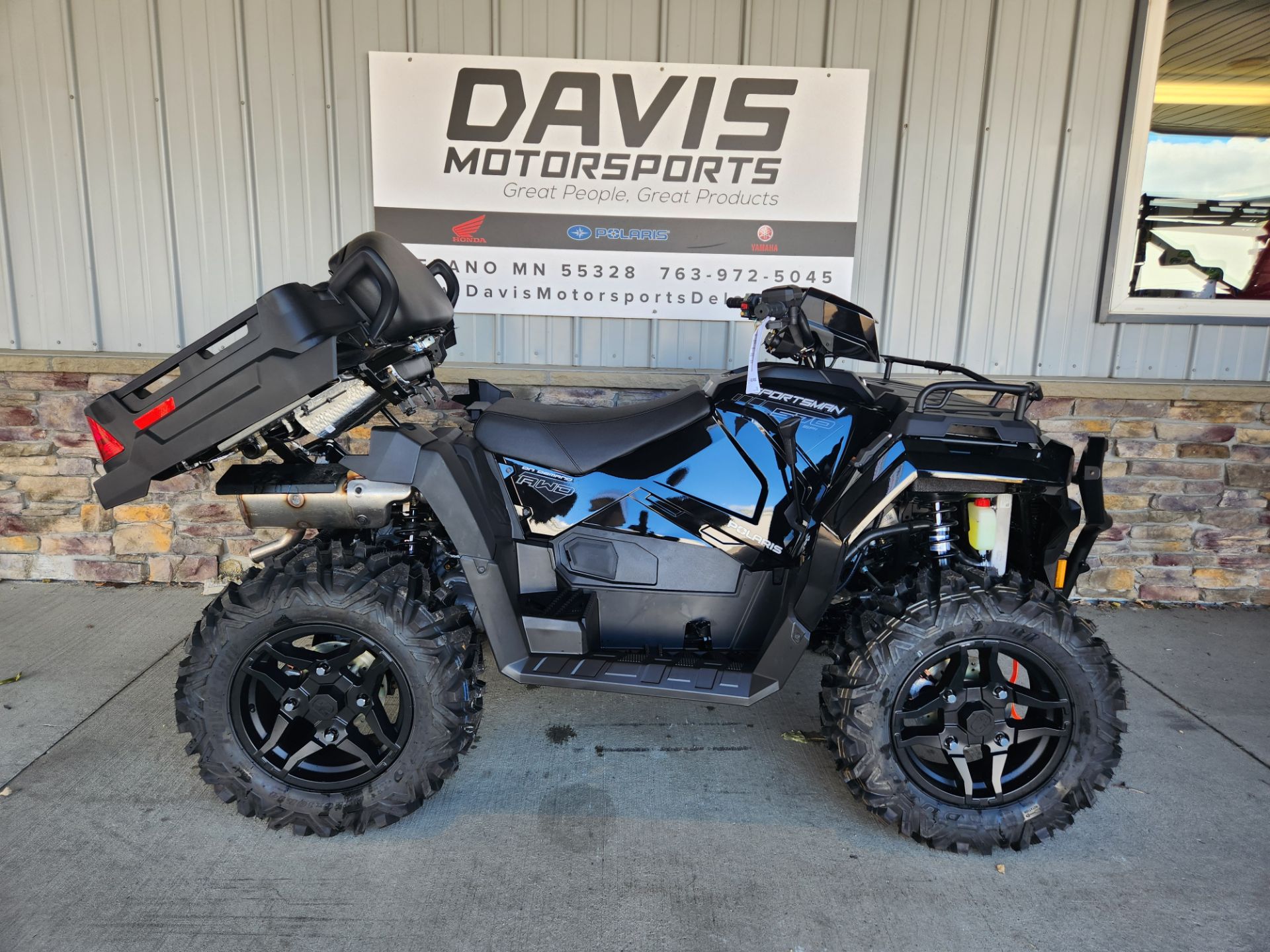 2025 Polaris Sportsman X2 570 in Delano, Minnesota - Photo 8