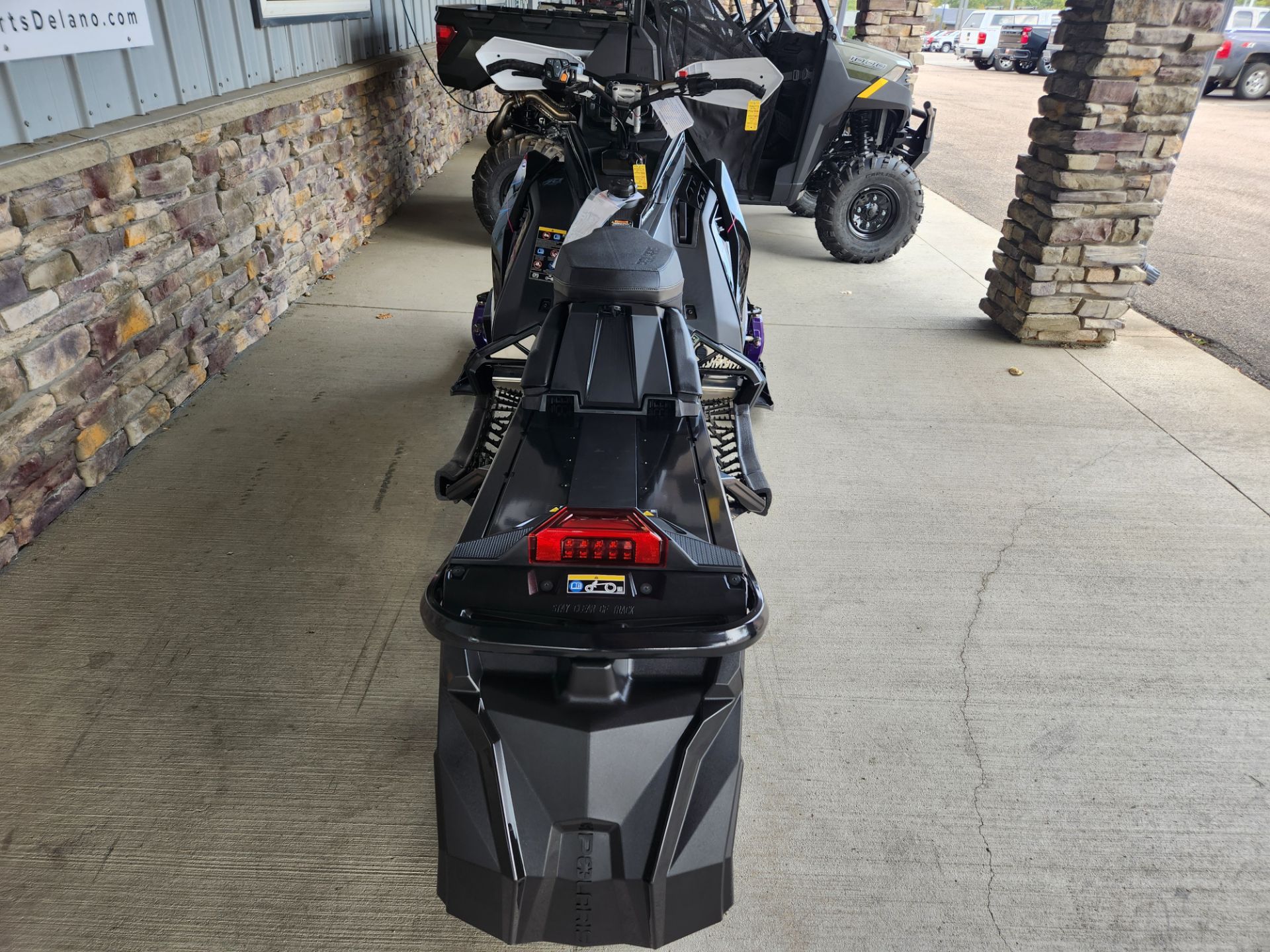 2025 Polaris Patriot 9R Switchback Assault 146 70th Anniversary Edition in Delano, Minnesota - Photo 10