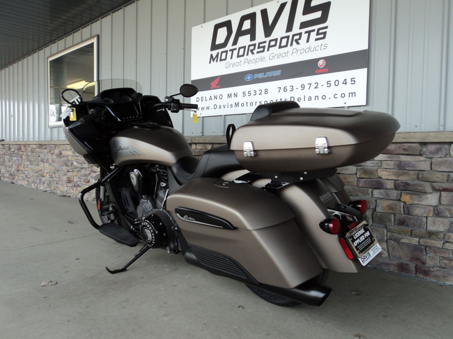 2022 Indian Motorcycle Challenger® Dark Horse® in Delano, Minnesota - Photo 6