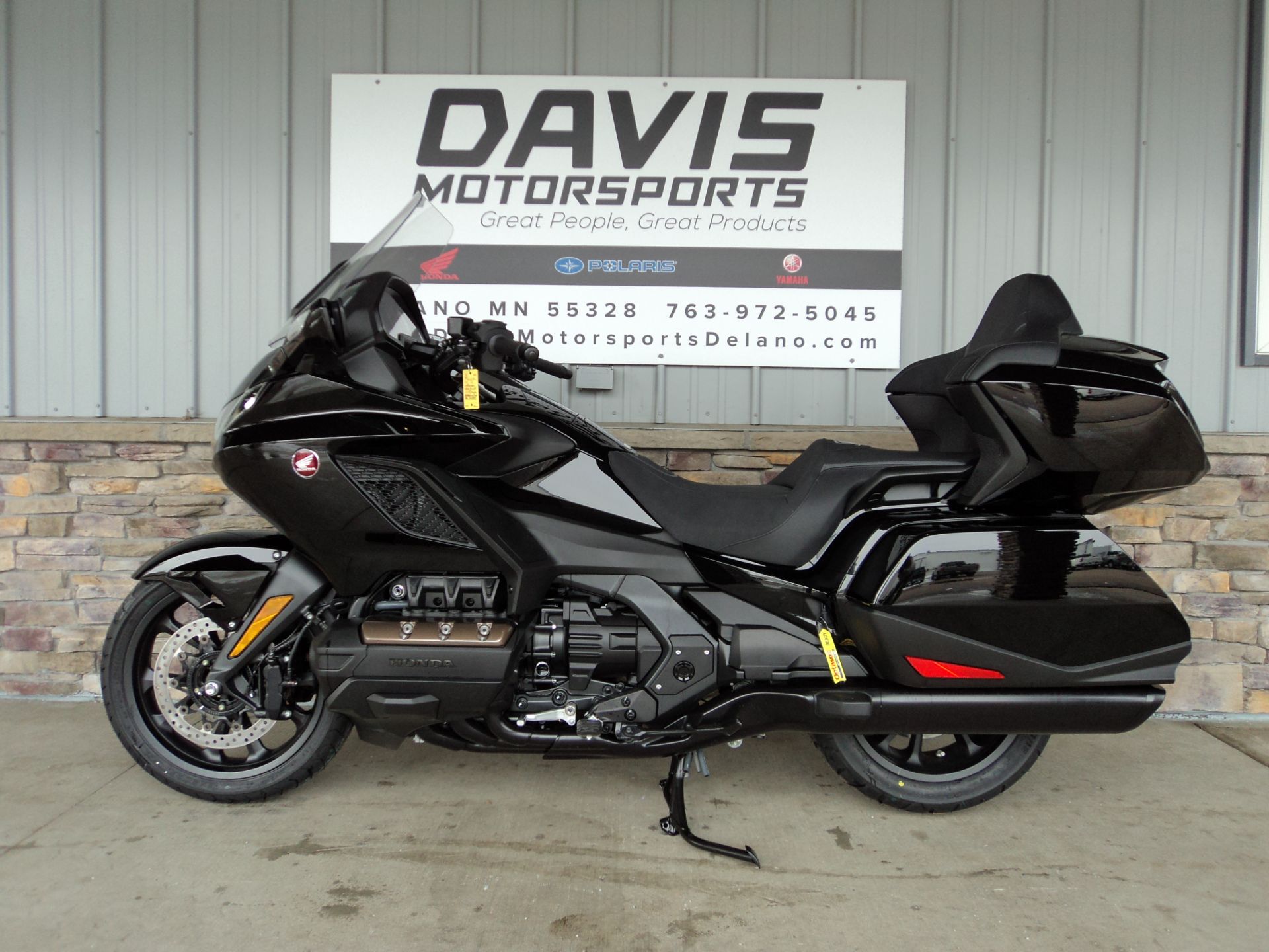 2023 Honda Gold Wing Tour Automatic DCT in Delano, Minnesota - Photo 2