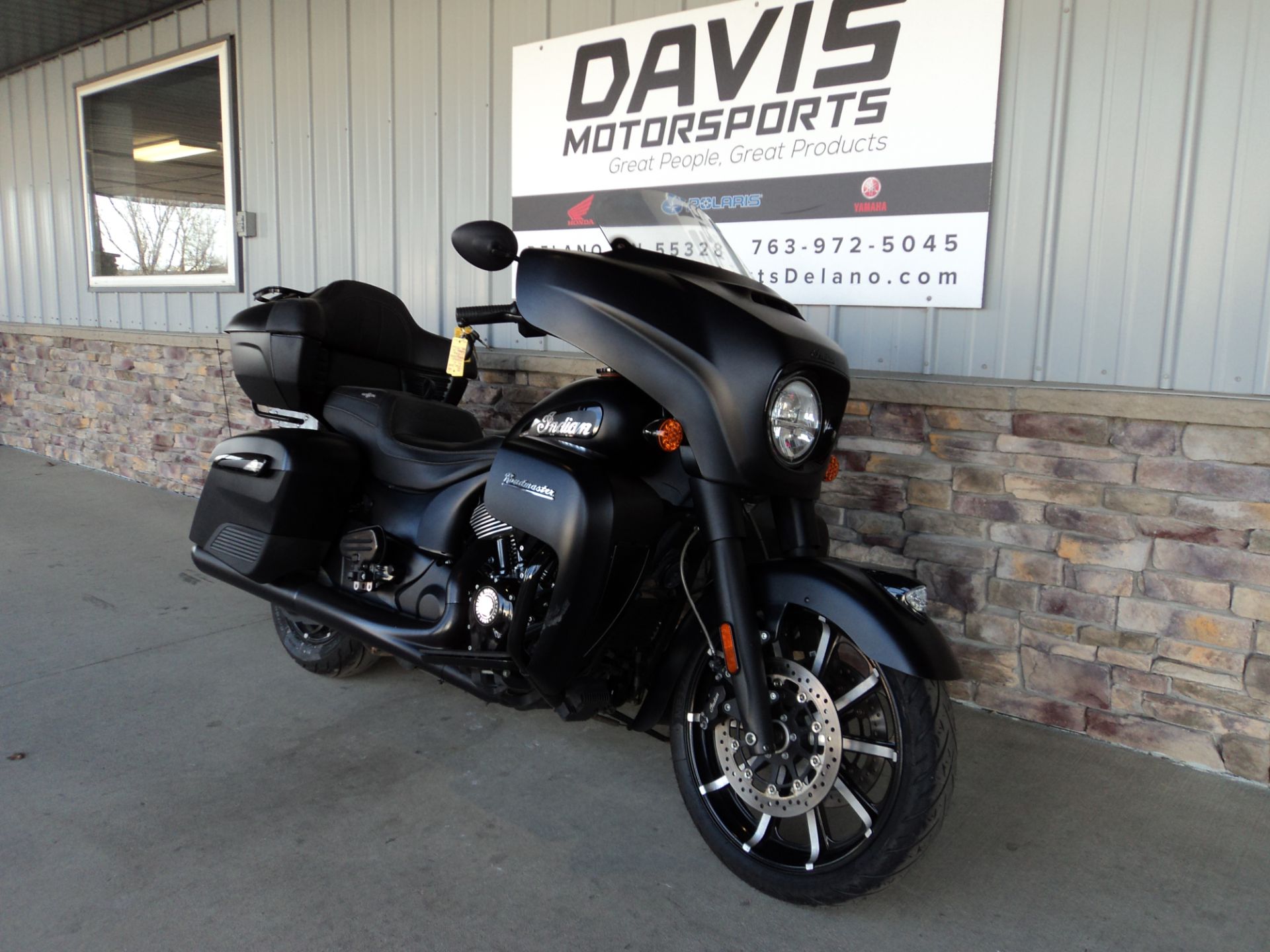 2021 Indian Motorcycle Roadmaster® Dark Horse® in Delano, Minnesota - Photo 3