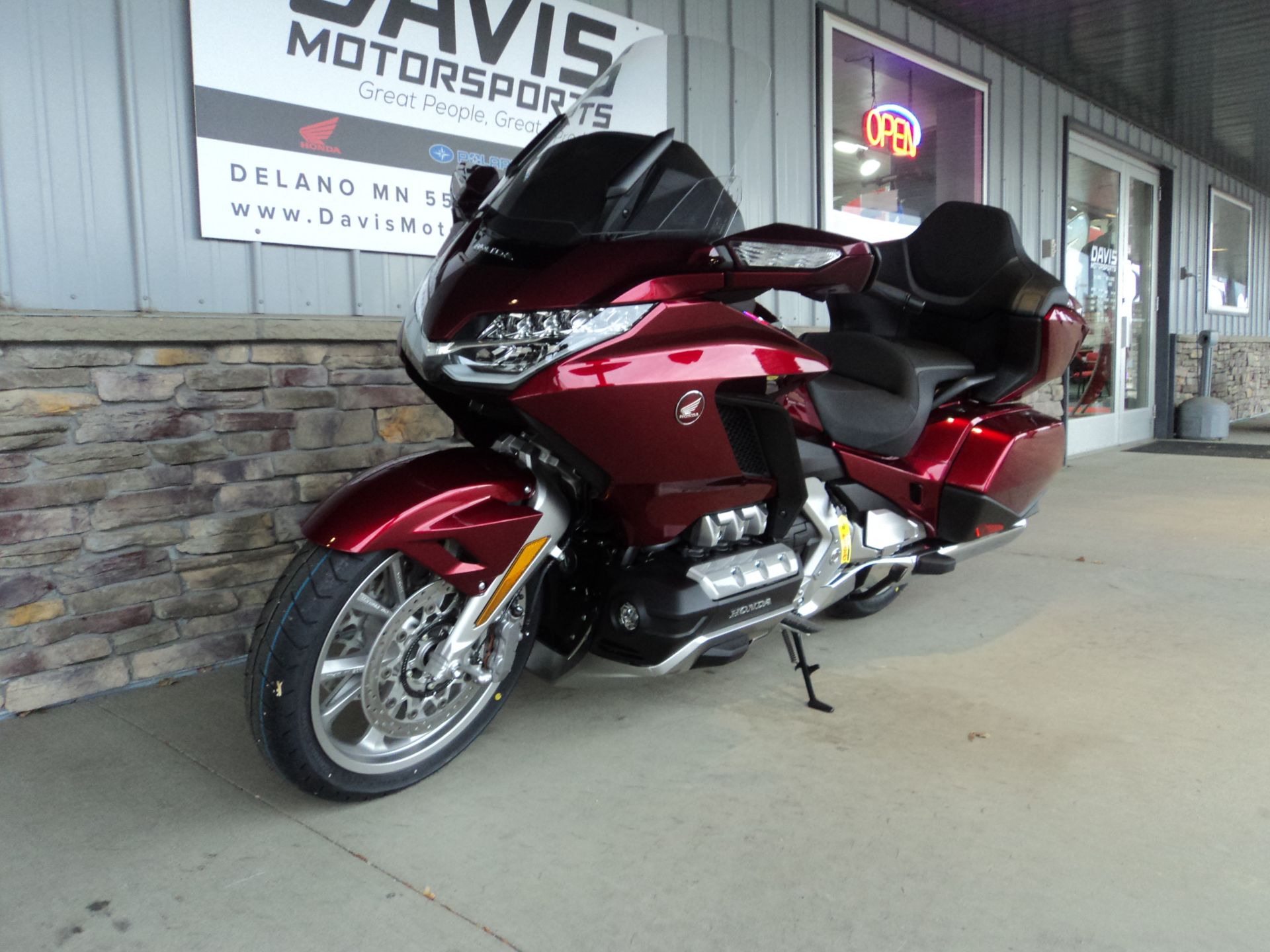 2023 Honda Gold Wing Tour Automatic DCT in Delano, Minnesota - Photo 4