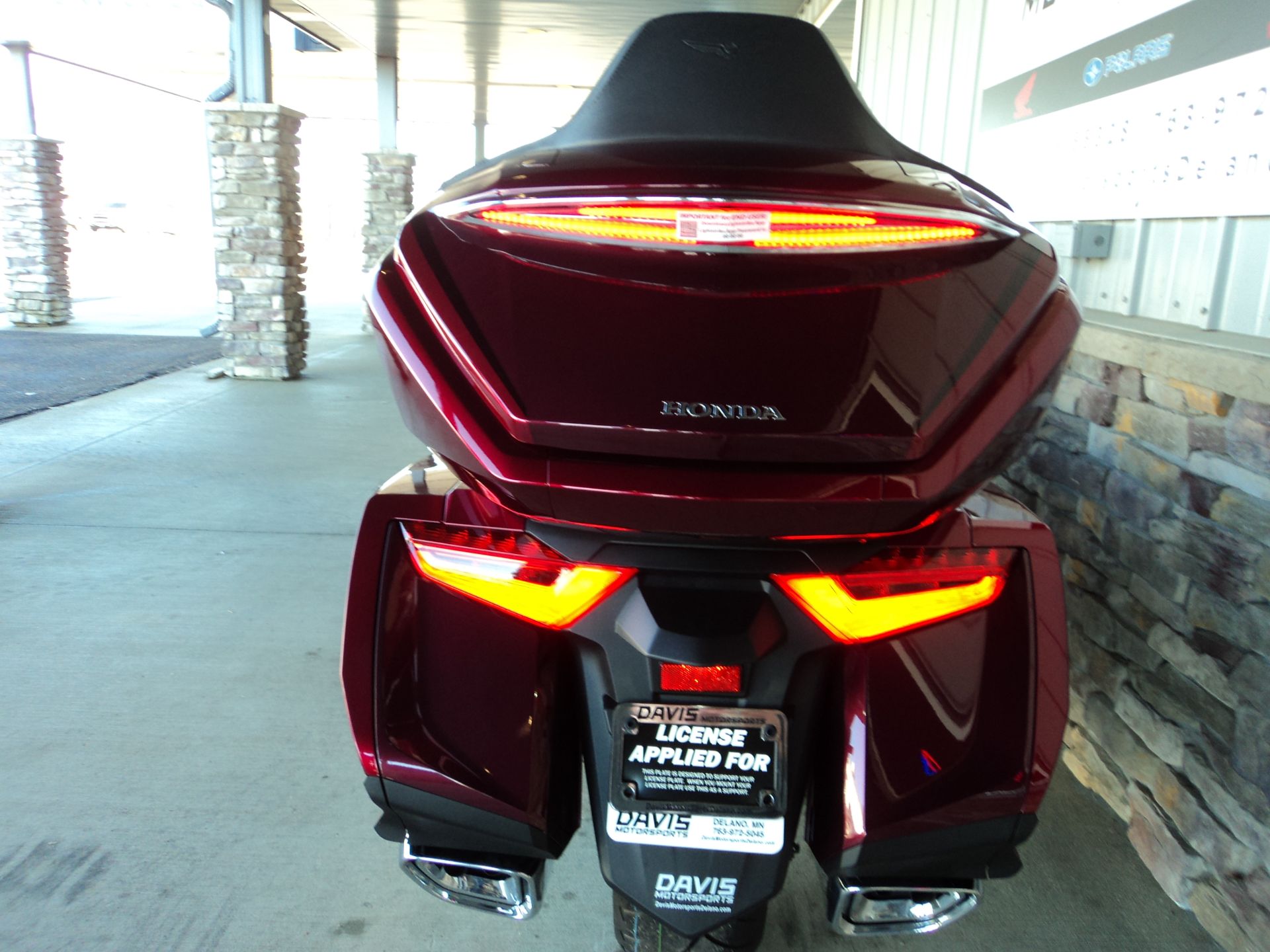 2023 Honda Gold Wing Tour Automatic DCT in Delano, Minnesota - Photo 9
