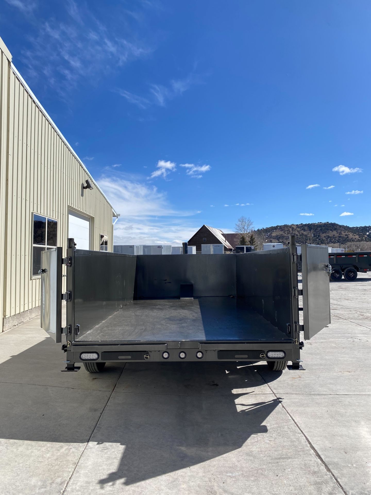 2023 Maxey Trailers 83X14 TELESCOPIC DUMP in South Fork, Colorado - Photo 4