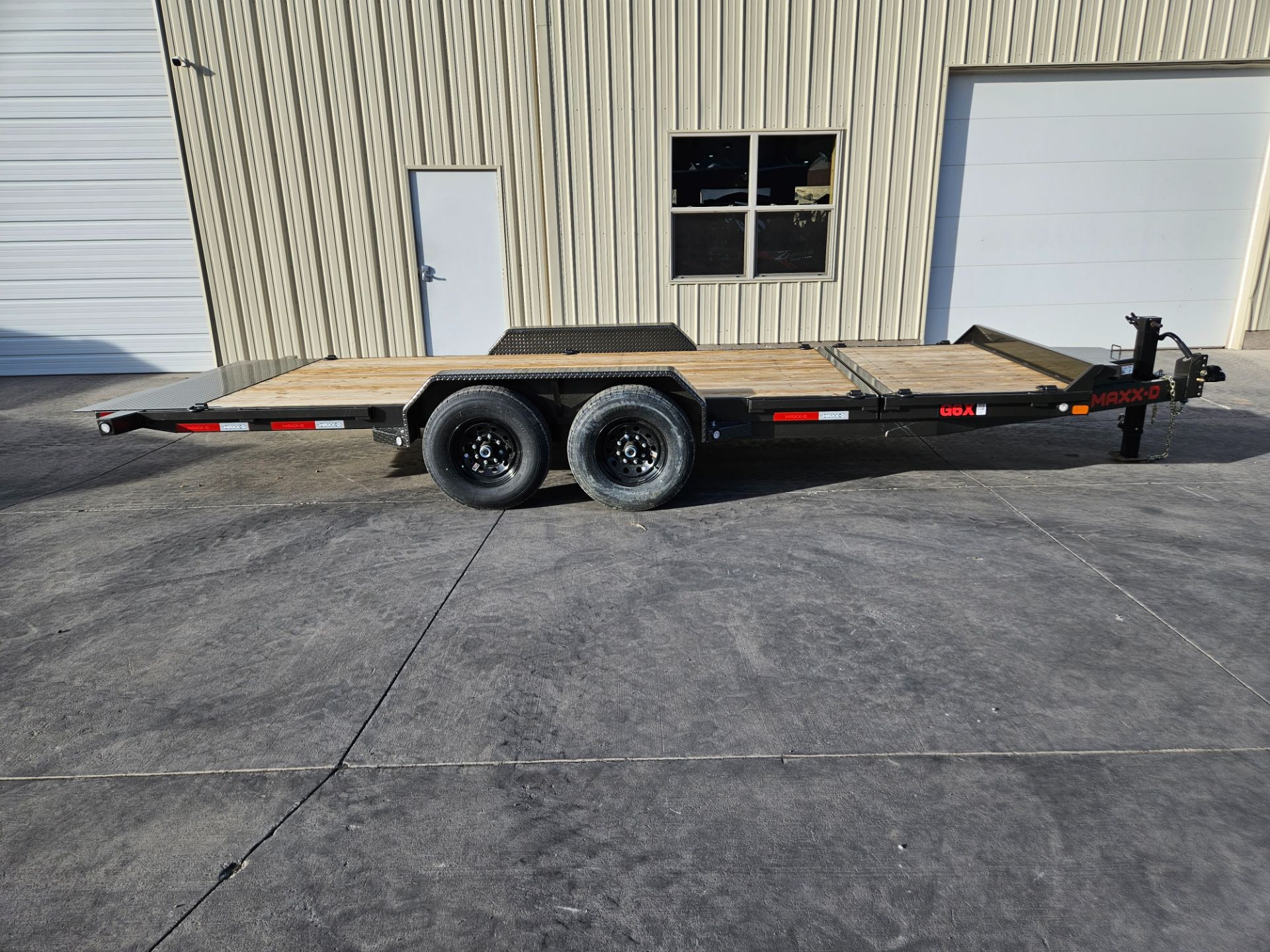 2023 Maxey Trailers 83X20 GRAVITY TILT in South Fork, Colorado - Photo 1
