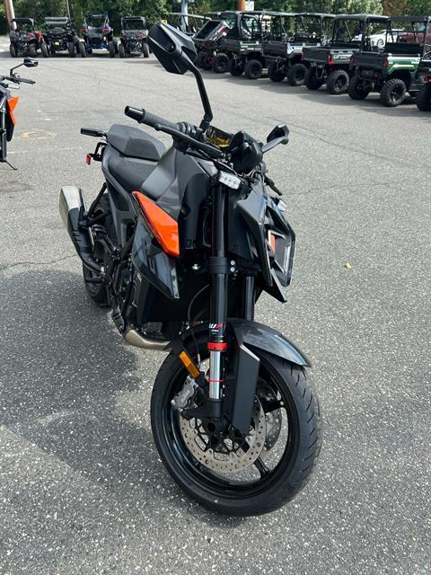 2024 KTM 990 Duke in Bellingham, Washington - Photo 3