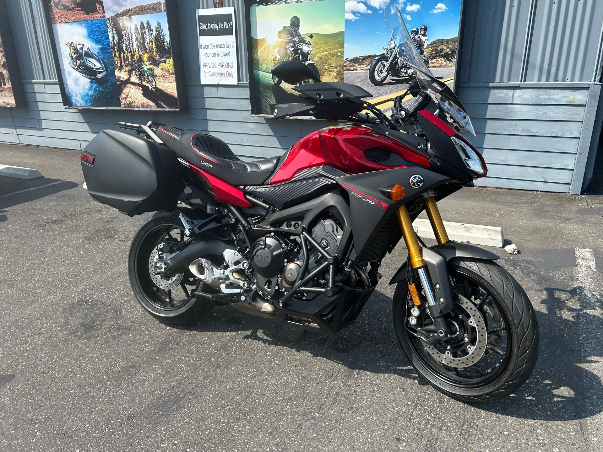 2015 Yamaha FJ-09 in Bellingham, Washington - Photo 7